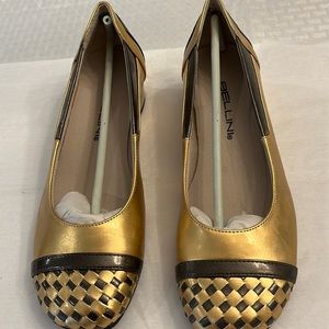 Bellini Never Worn, Gold and Brown Flats, 6M